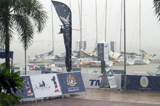 Monsoon_Cup_1_dec_032480