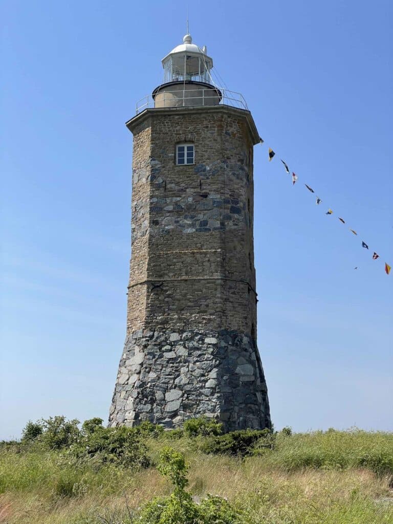 Gronskars-fyr-utanfor-sandhamn